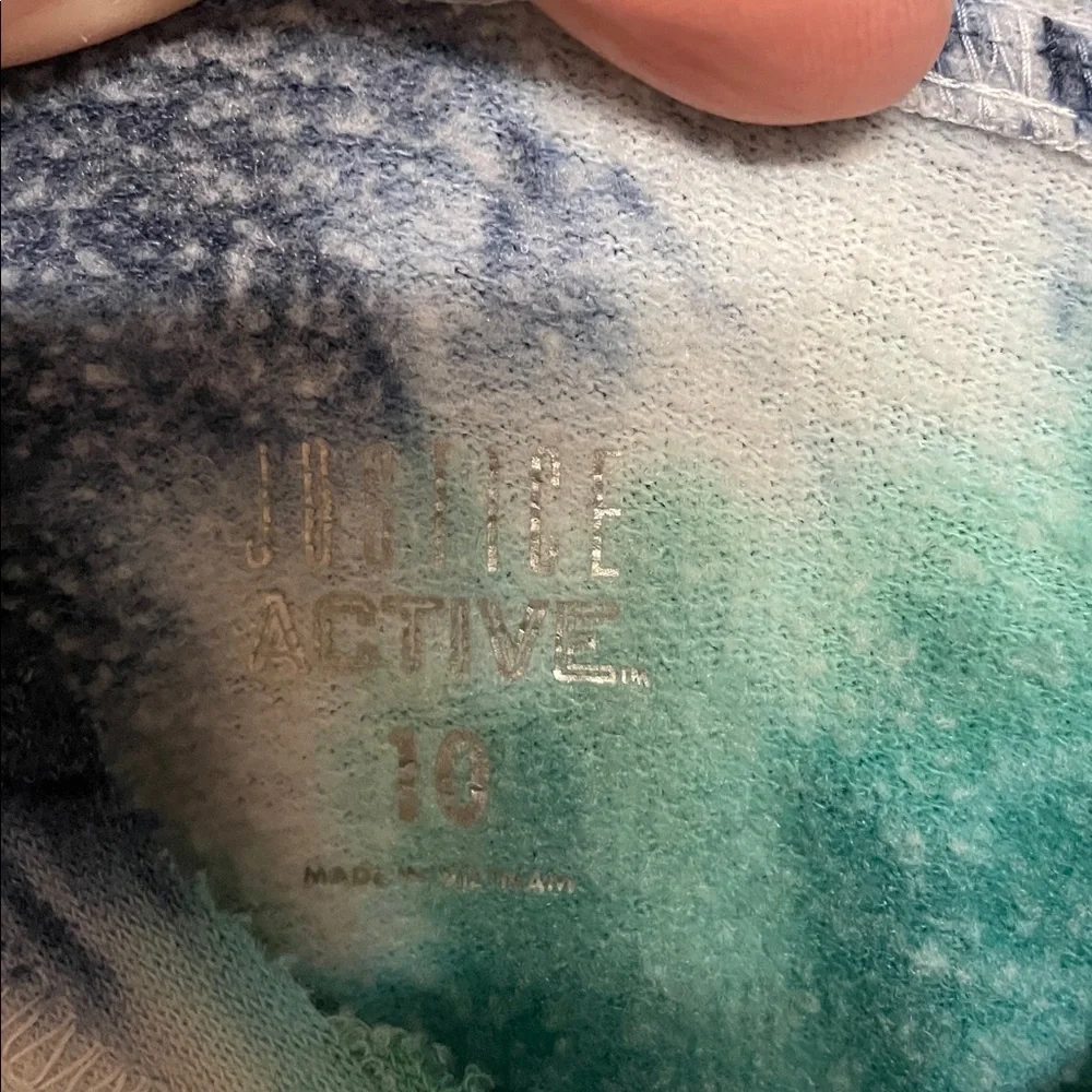 Justice Active size 10 Blue, White, and Green Tie-Dye Cropped V-neck Soft Hoodie